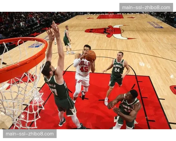 NBA考虑调整暂停规则应对比赛时间过长，旨在提升全球观众观赛体验
